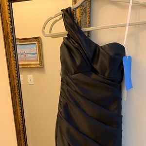 JUNIORS ONE SHOULDER MERMAID DRESS